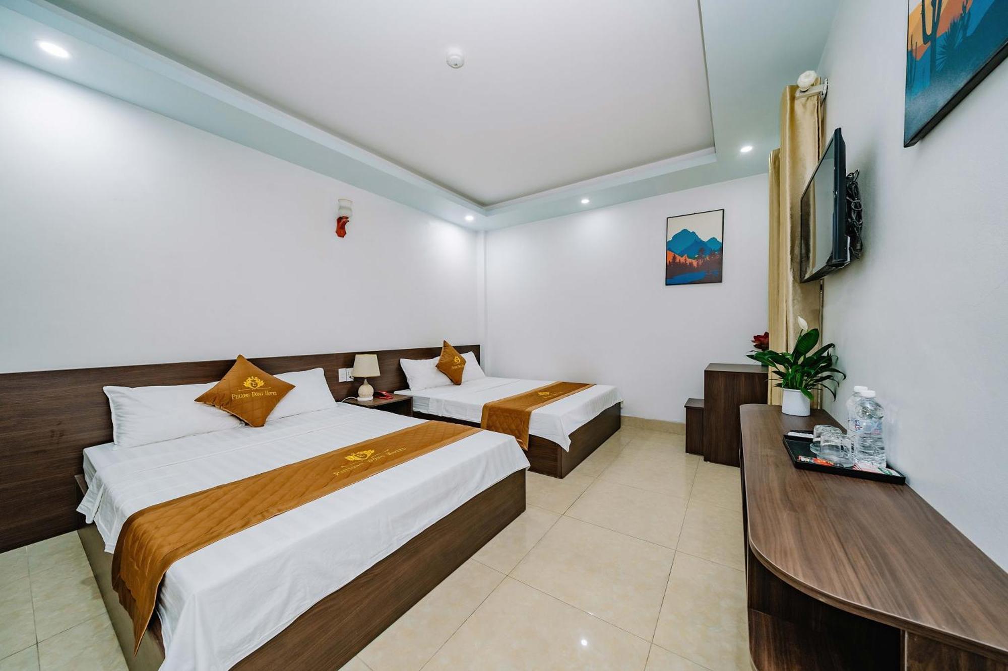 Phuong Dong Hotel Dong Khe Sau Exteriör bild