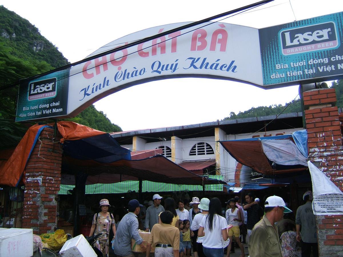 Phuong Dong Hotel Dong Khe Sau Exteriör bild